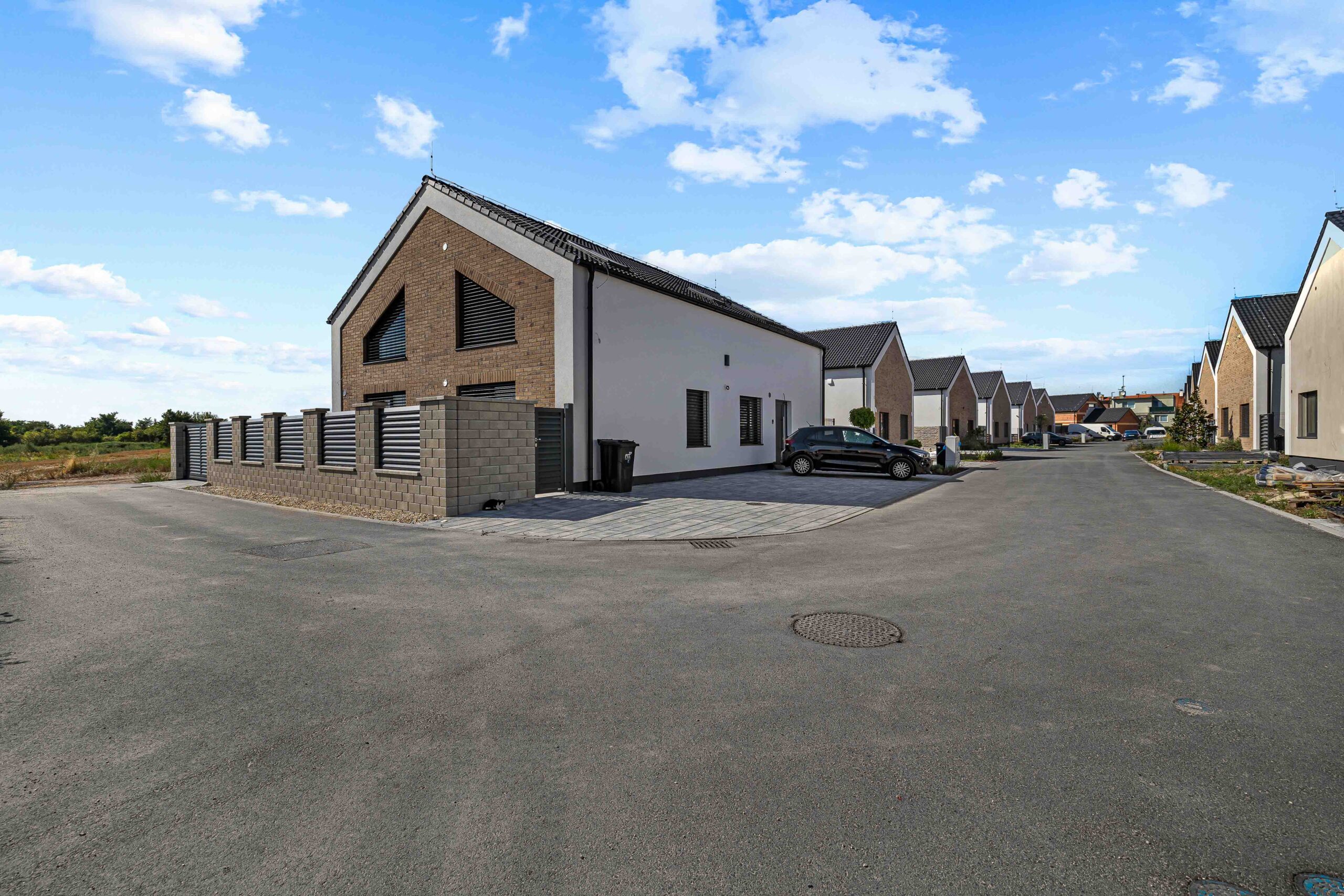 NGO | 4 izbový rodinný dom Záhorie | 455m²